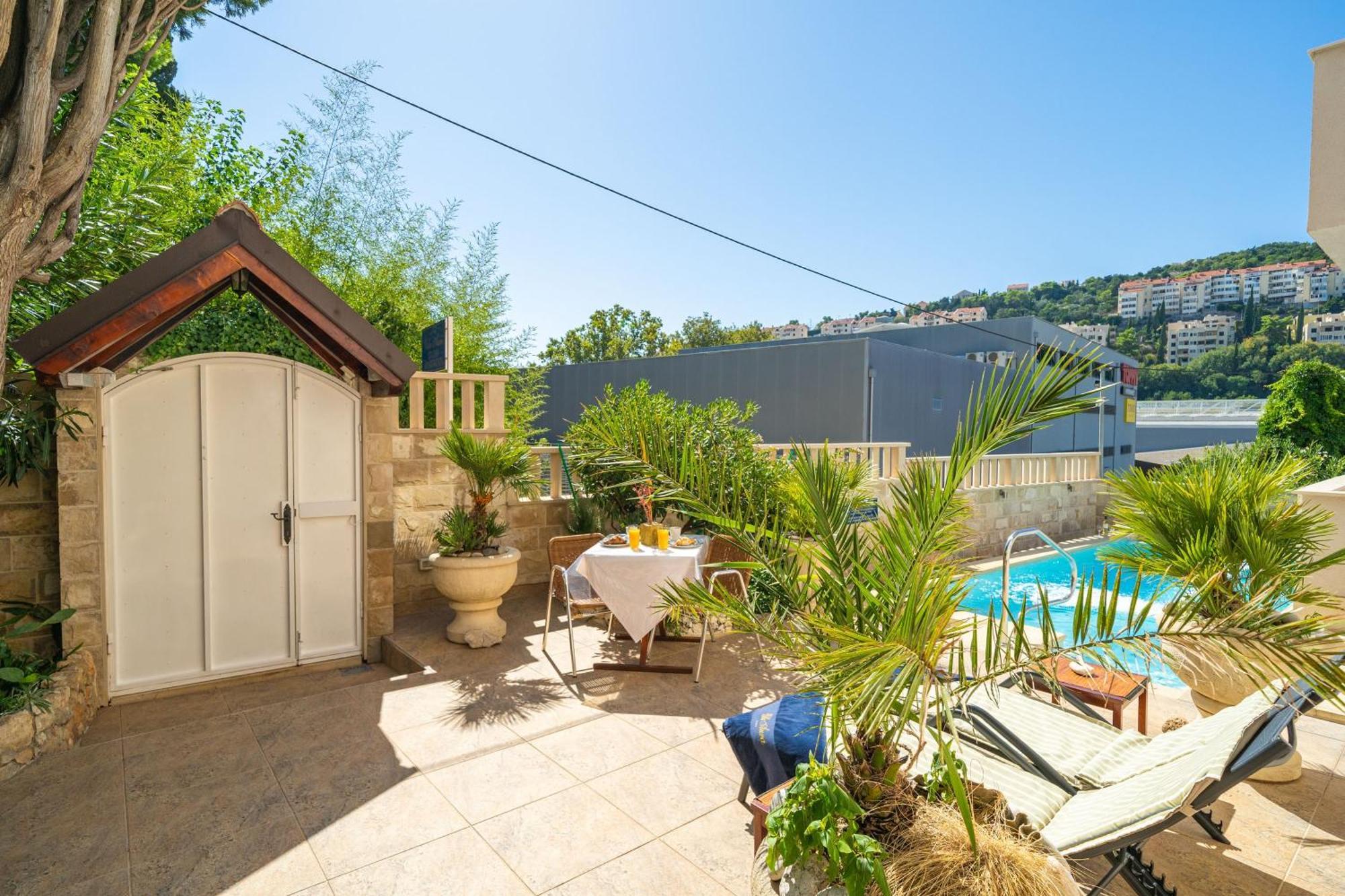 Apartments Villa Aura - Adult Only Dubrovnik Ngoại thất bức ảnh