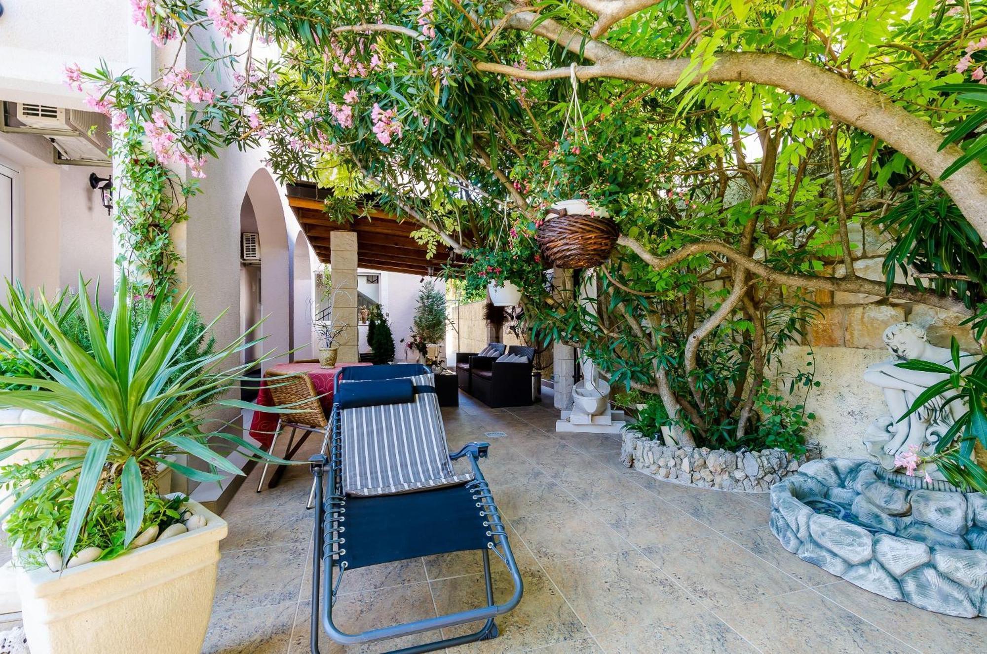 Apartments Villa Aura - Adult Only Dubrovnik Phòng bức ảnh